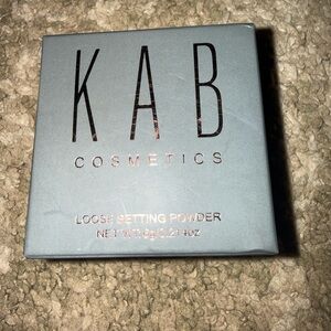 KAB Cosmetics Loose Setting Powder - Gray